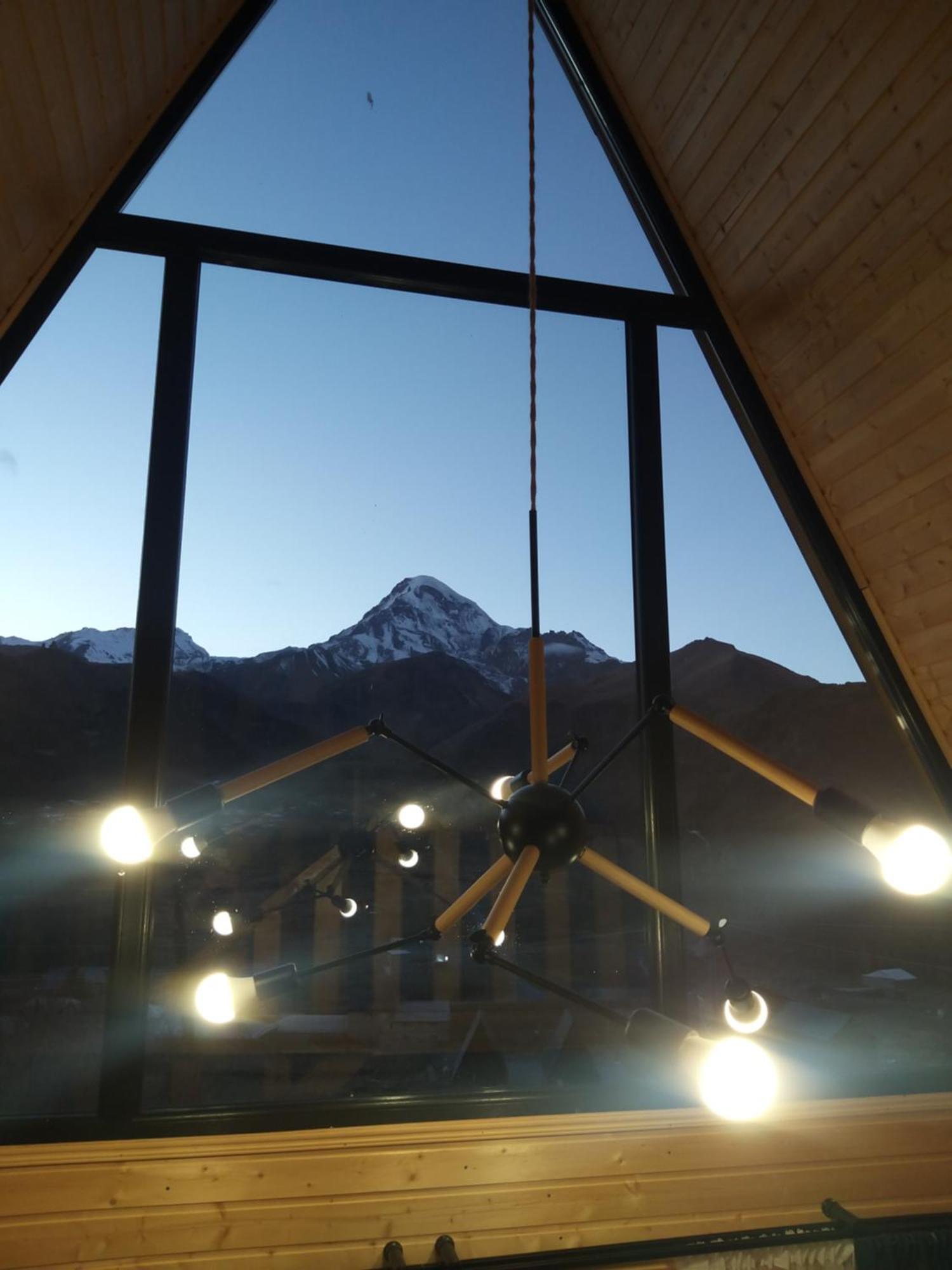 Apartamento Emotion Kazbegi Habitación foto