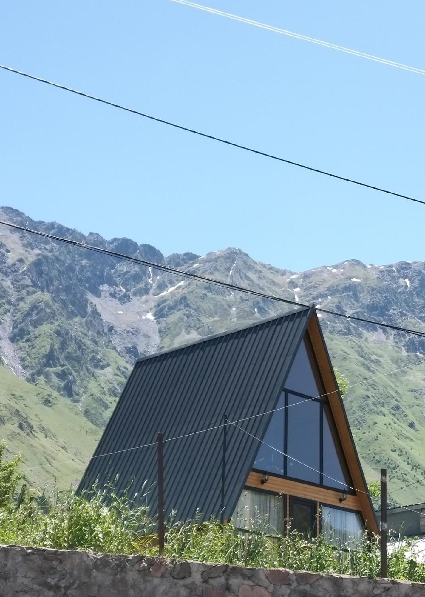 Apartamento Emotion Kazbegi Exterior foto
